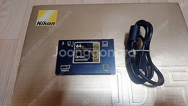 니콘D5(CF)/85mmF1.8G 팝니다--9