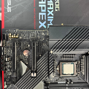 ASUS ROG MAXIMUS XII APEX Z490 + 10900K