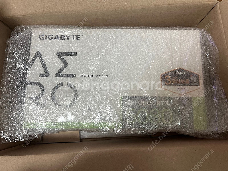 기가바이트 RTX 5080 AERO OC SFF D7 ...--0