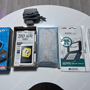 닌텐도 2ds xl - 터콰이즈 ( 포켓몬 뱅크 / 포켓무버 / AR 서처)