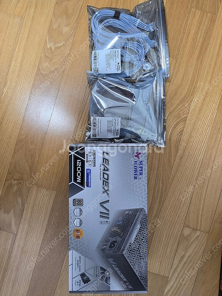 슈퍼플라워 SF-1200F14XP 3.1 파워 화이트 ...--1