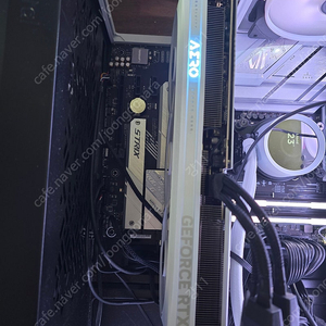 rtx 5080 aero와 ice 교환원합니다