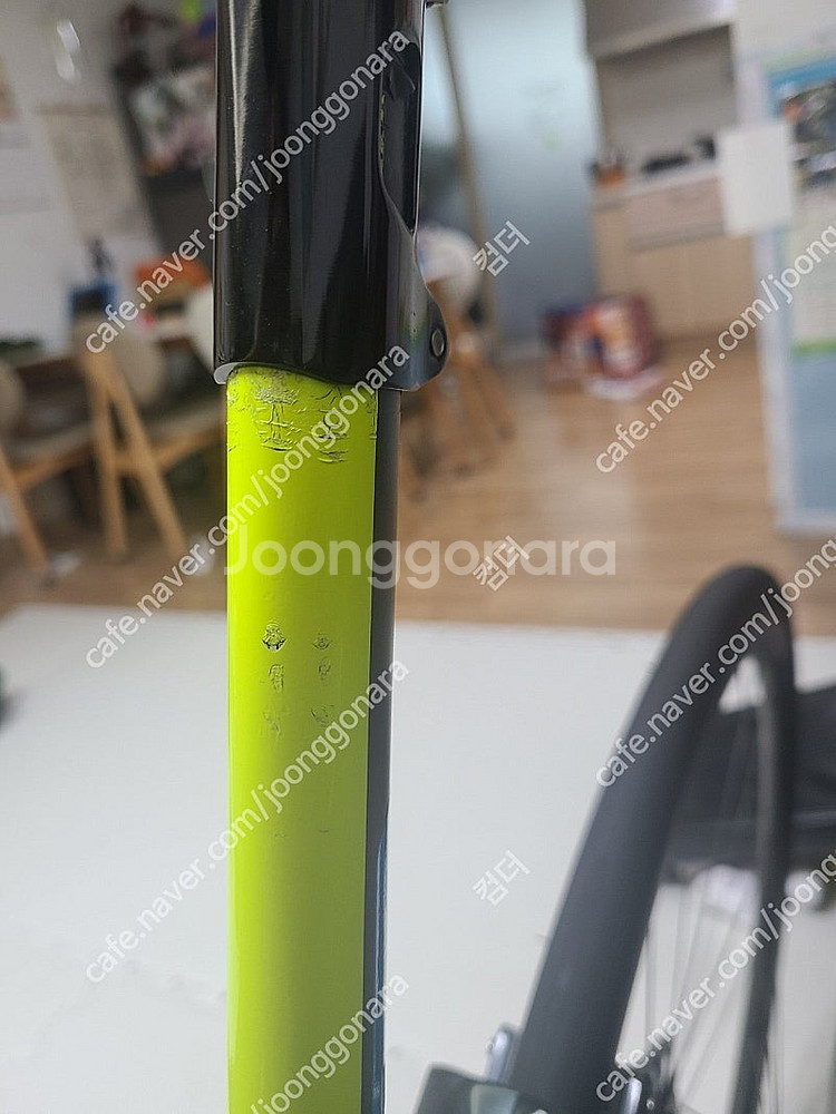 자이언트 tcr sl 52(s) 기함 림브 완차팝니다.--1