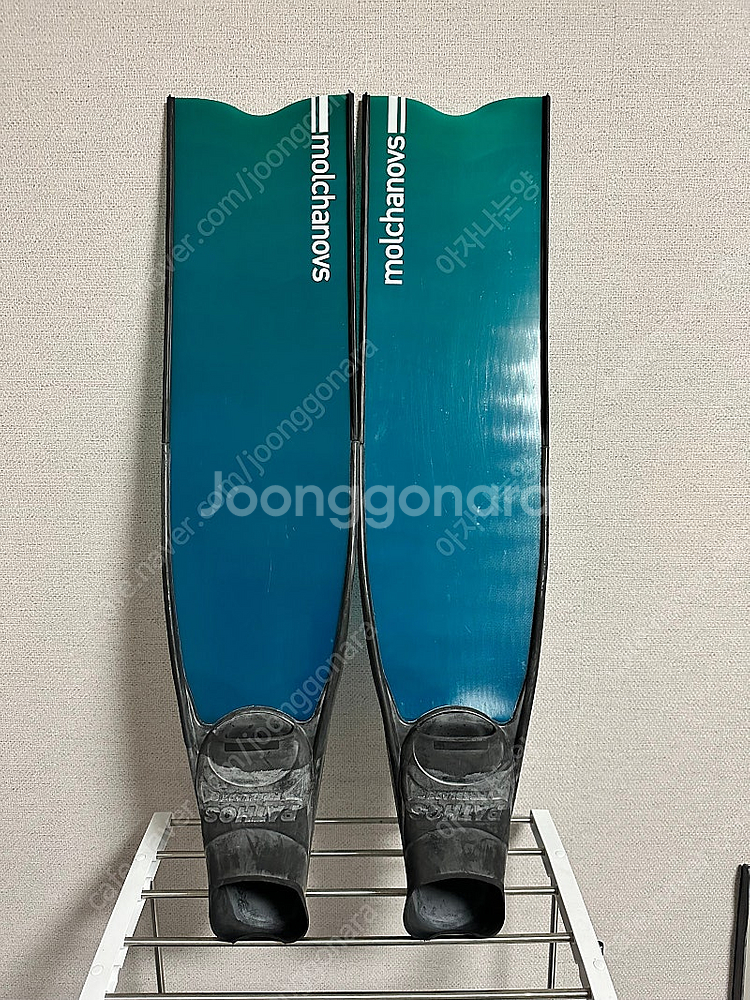 프리다이빙 몰차노브 핀 판매 프리다이빙핀 오리발 장비 - 안심되는 중고거래