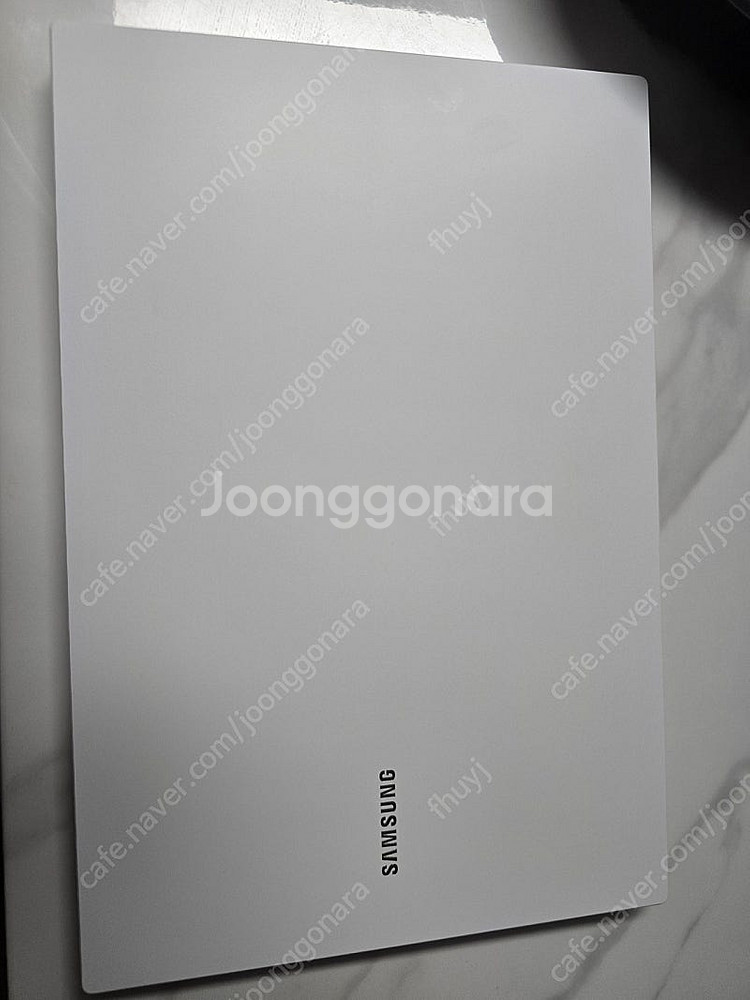 삼성노트북 플러스2화이트(NT550XDA-K14A)팝니...--0