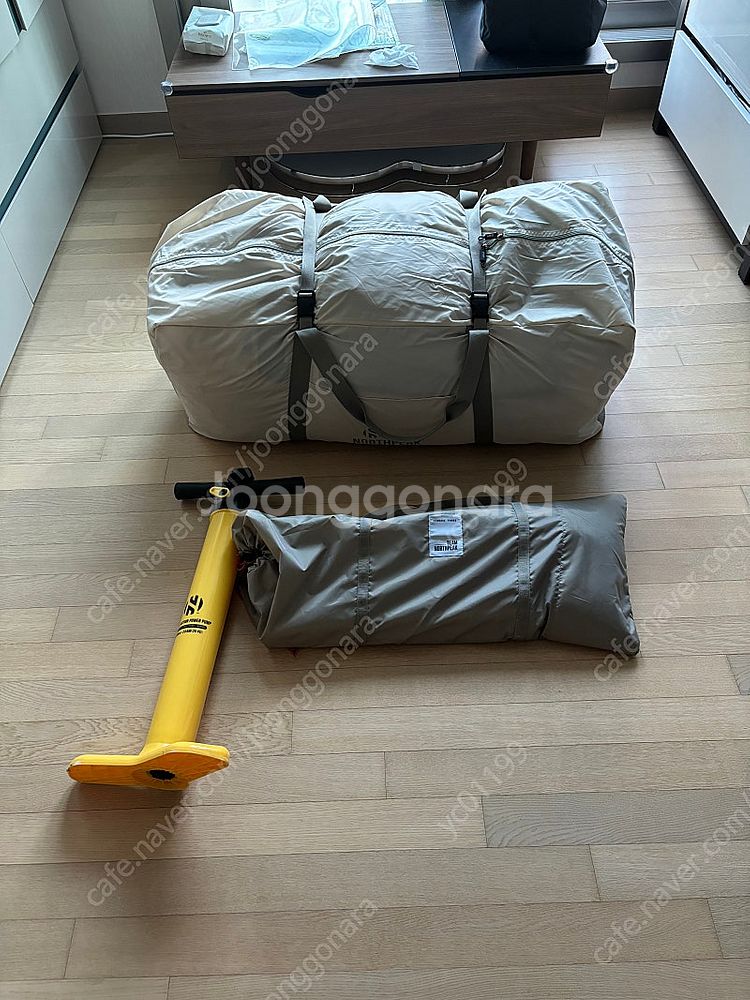노스피크 옐로우스톤 하이브리드 텐트 판매 합니다. 창원...--0