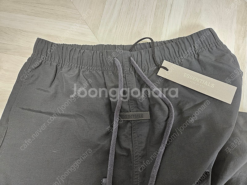 피오갓 에센셜 트랙팬츠 20ss XS사이즈 새상품--2