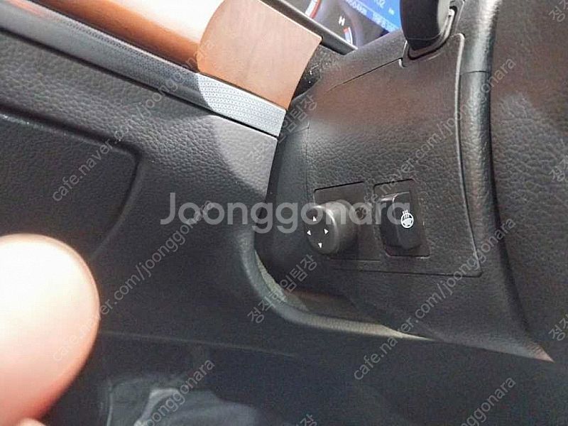 KG모빌리티(쌍용) 뉴체어맨W 가솔린 4WD CW600...--9