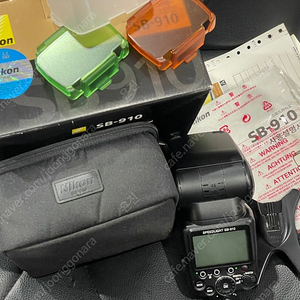 니콘 SB-910 스트로보 판매합니다