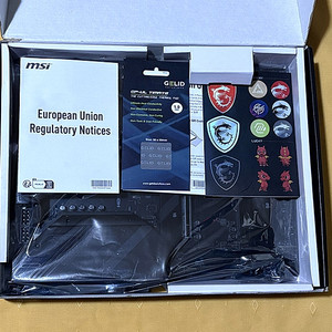 MSI B650 메인보드 (토마호크)