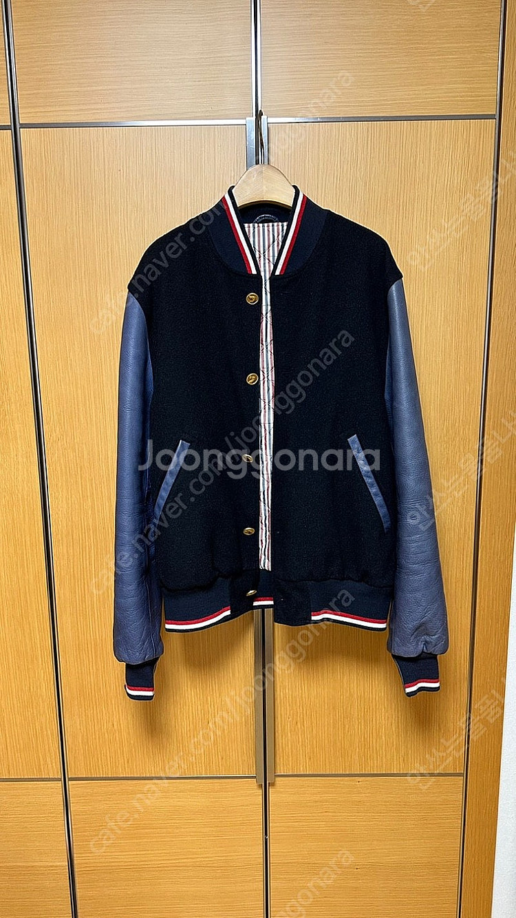 톰브라운 THOM BROWNE 바시티 점퍼 스타장 자켓...--0