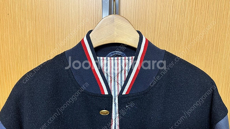 톰브라운 THOM BROWNE 바시티 점퍼 스타장 자켓...--2