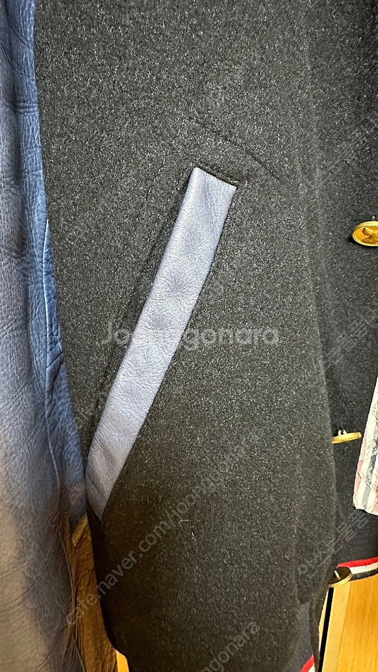 톰브라운 THOM BROWNE 바시티 점퍼 스타장 자켓...--4