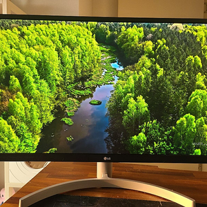 LG 27인치 4K UHD 모니터