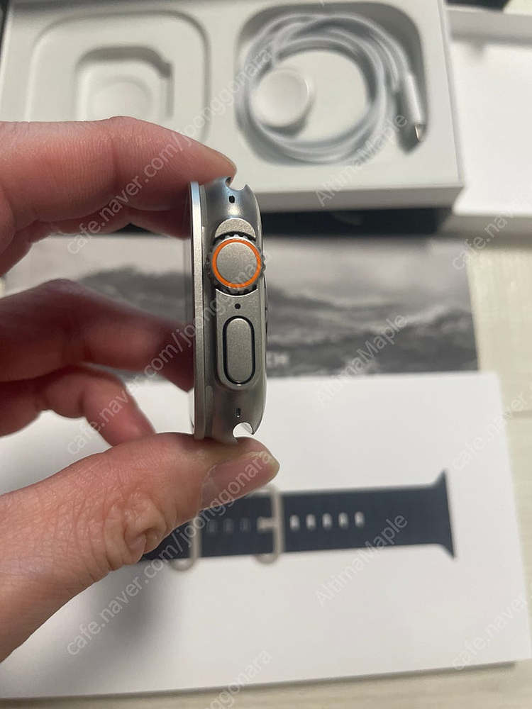 애플워치 울트라 (풀셋새제품급/오션밴드새제품급/45미리 스포츠밴드 추가) 판매합니다.--7