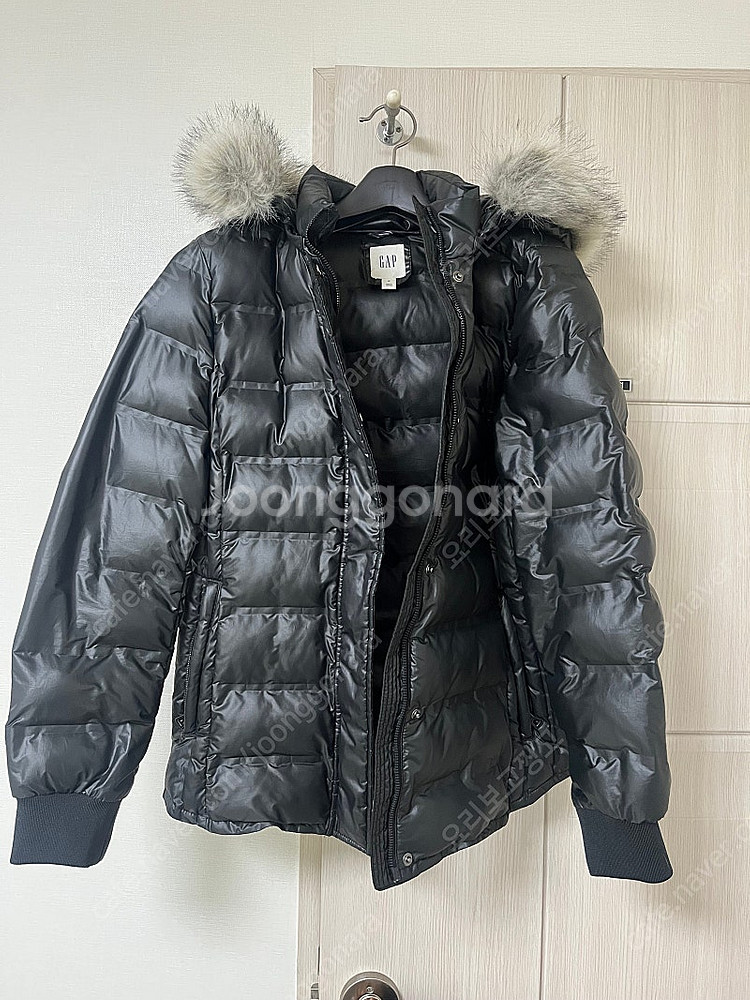 GAP 경량패딩 숏패딩 사이즈M--0