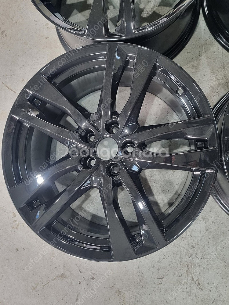 [ 아우디 ] A6 C8 19인치 45TDI 순정 블랙...--1