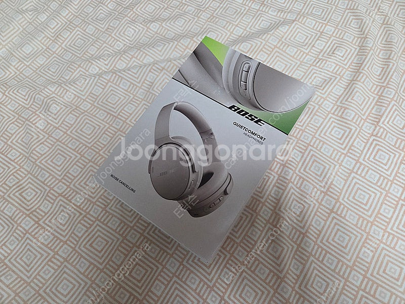 국내 정발 보스 QC 헤드폰 샌드스톤 미개봉 새제품--0
