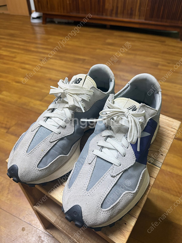 뉴발란스 327--0