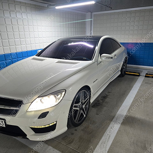 벤츠 cl63amg 후기형 m157 v8 5500cc 바이터보 팝니다.