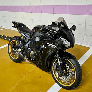 깨끗한 CBR1000RR 풀배기 판매합니다