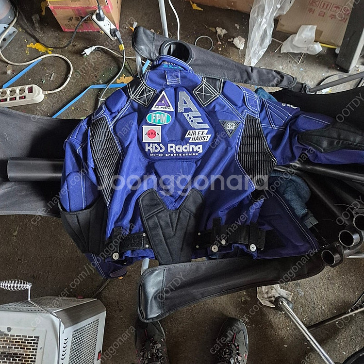 kiss racing L--2