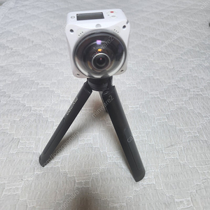 코닥 카메라 360도 액션캠 KODAK PIXPRO 4KVR360 CAMERA 판매합니다!