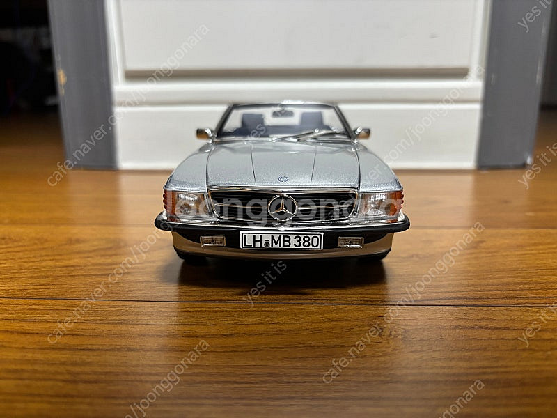 1/18 1:18 노레브 벤츠 300SL R107 다이...--4