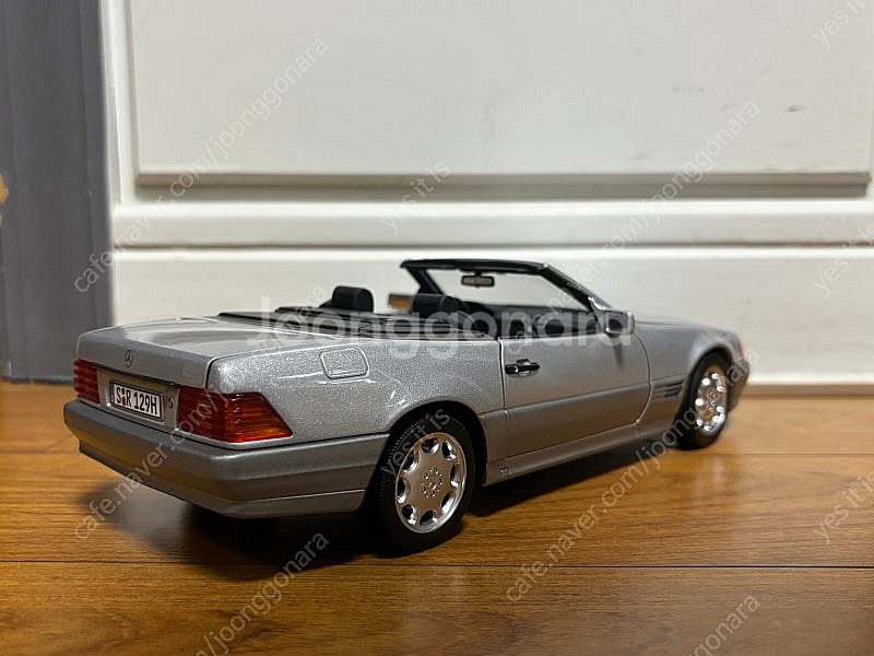 1/18 1:18 노레브 벤츠 R129 SL500 딜러...--2