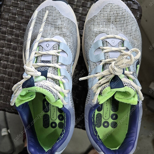 아디다스 운동화