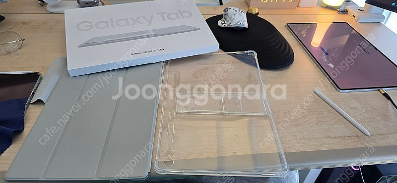 갤럭시탭 S10 울트라 5G 512G 플래티넘 실버 판...--2
