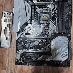 asus prime z370-a 보드 판매합니다.