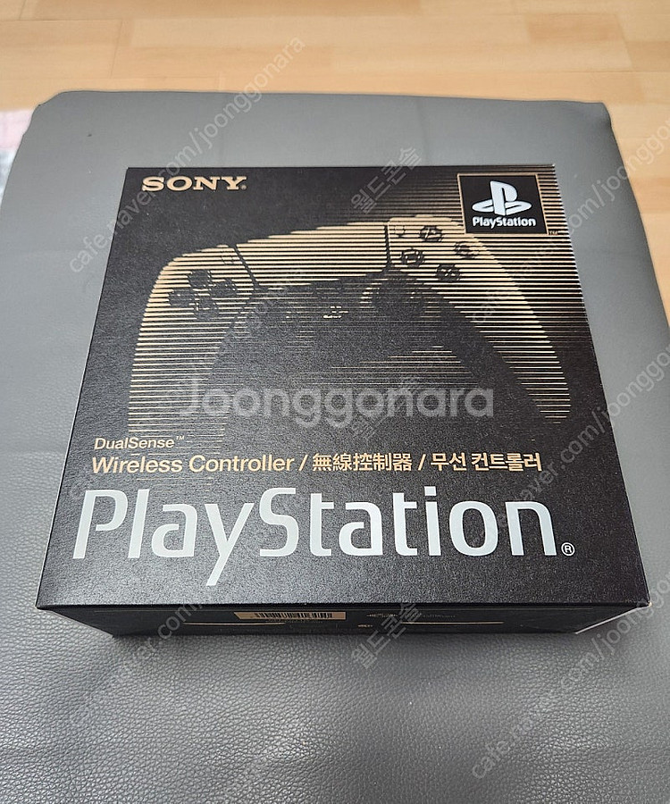 [판매] PS5 플스5 30주년 듀얼센스 판매 (미개봉...--3