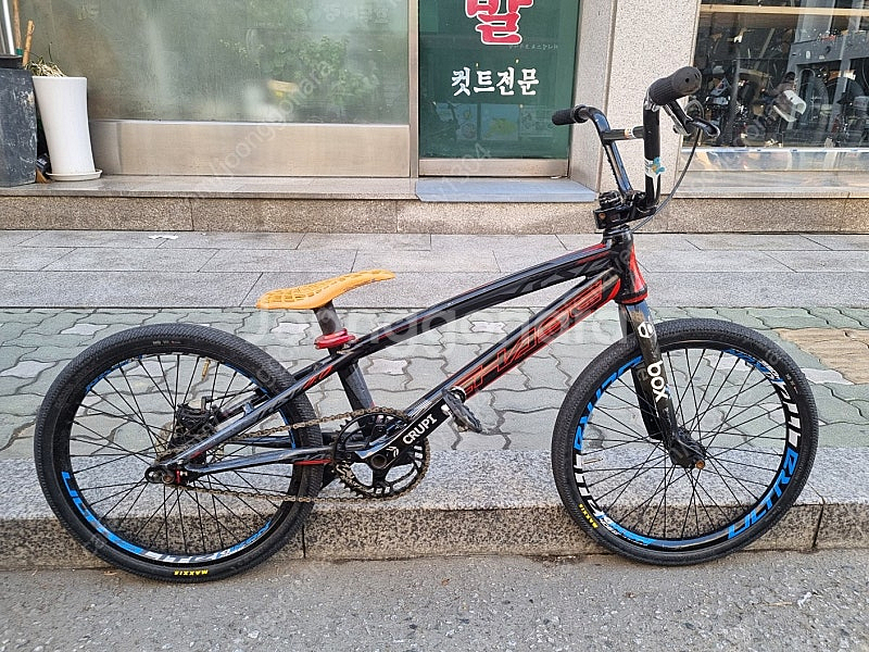 체이서 BMX레이싱 풀 컴스텀 자전거 판매합니다.사이즈...--0