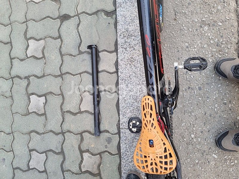 체이서 BMX레이싱 풀 컴스텀 자전거 판매합니다.사이즈...--6