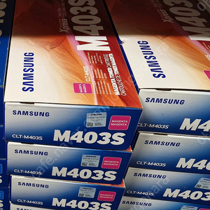 삼성 정품칼라토너 CLT-M403S 팝니다.