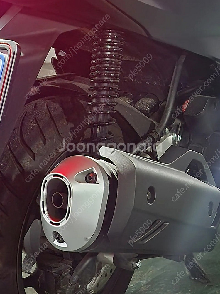 혼다 pcx 오토바이--1