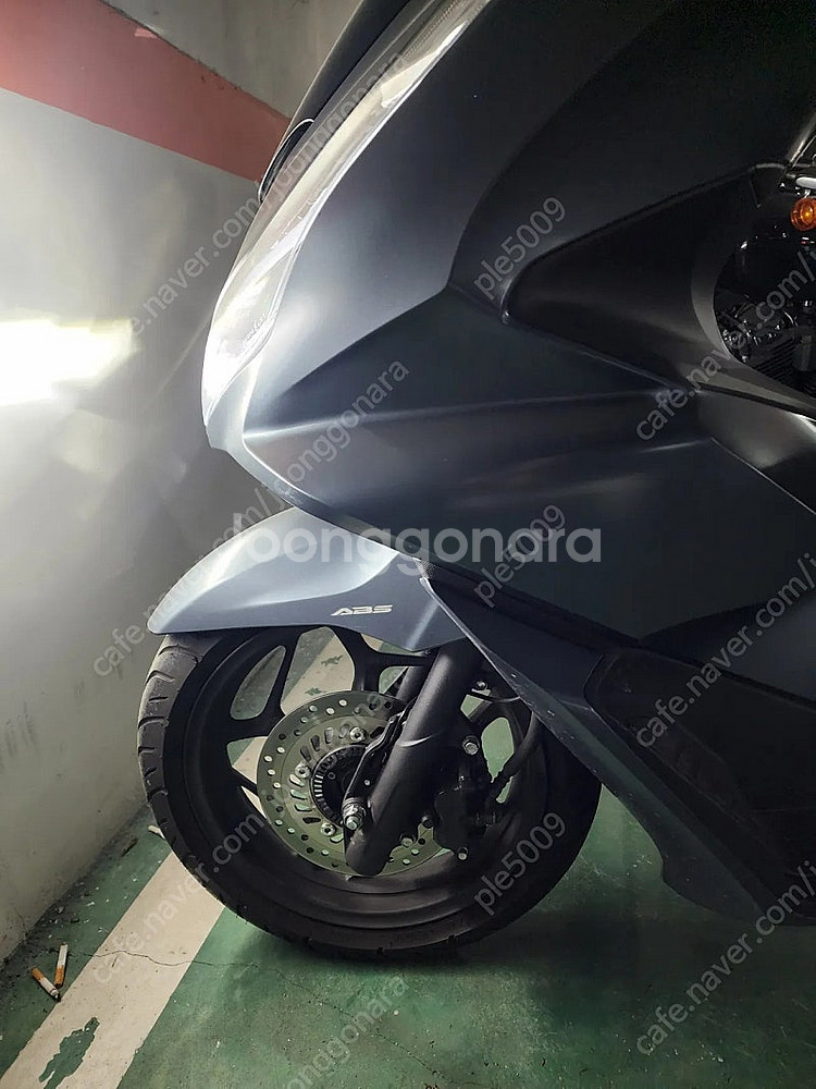 혼다 pcx 오토바이--2