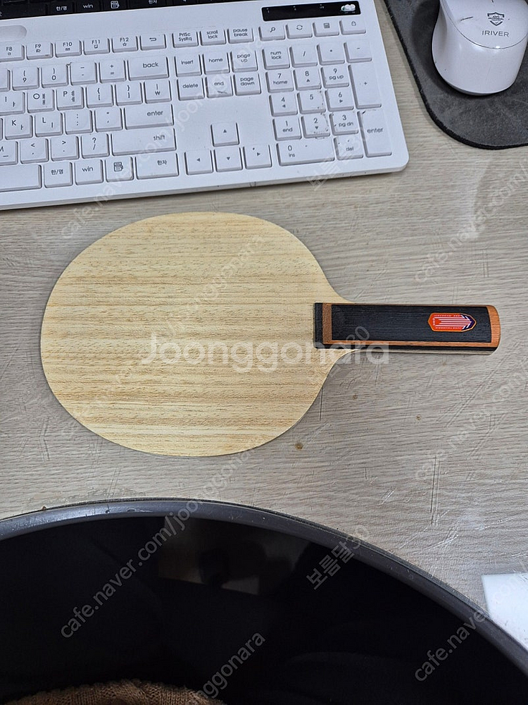 탁구라켓 아이스크림azx pro 팝니다.--1