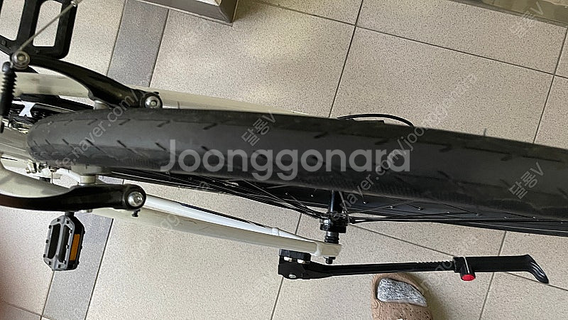 하이브리드자전거 자이언트 에스케이프3 21년식--3