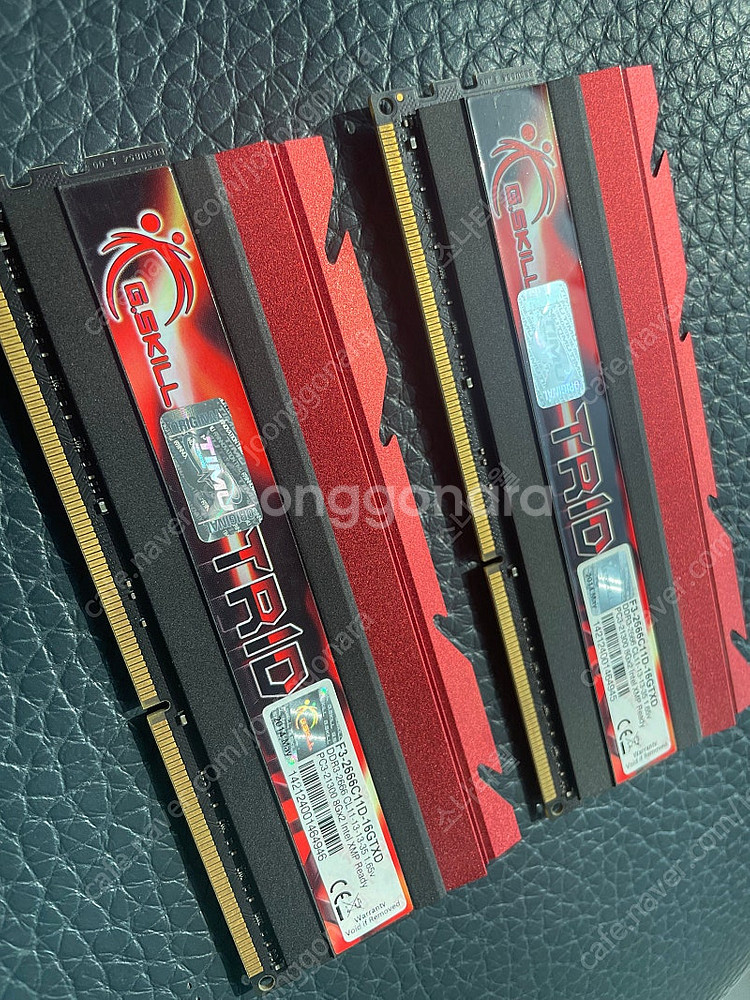 지스킬 ddr3 8기가 2개 총 16기가--0
