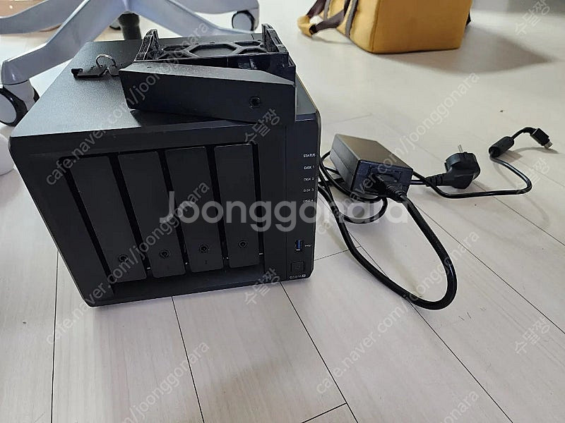 시놀로지 ds918+ (16G)--6