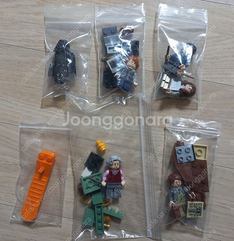 레고 75955 해리포터 호그와트 익스프레스 팝니다--2