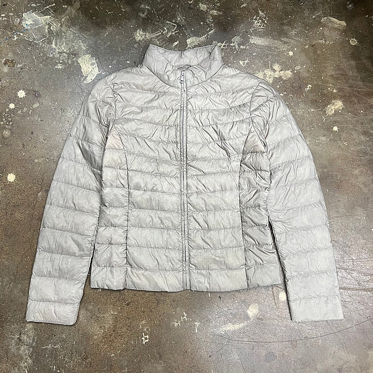 s) 유니클로 울트라라이트다운 경량 패딩 점퍼--0