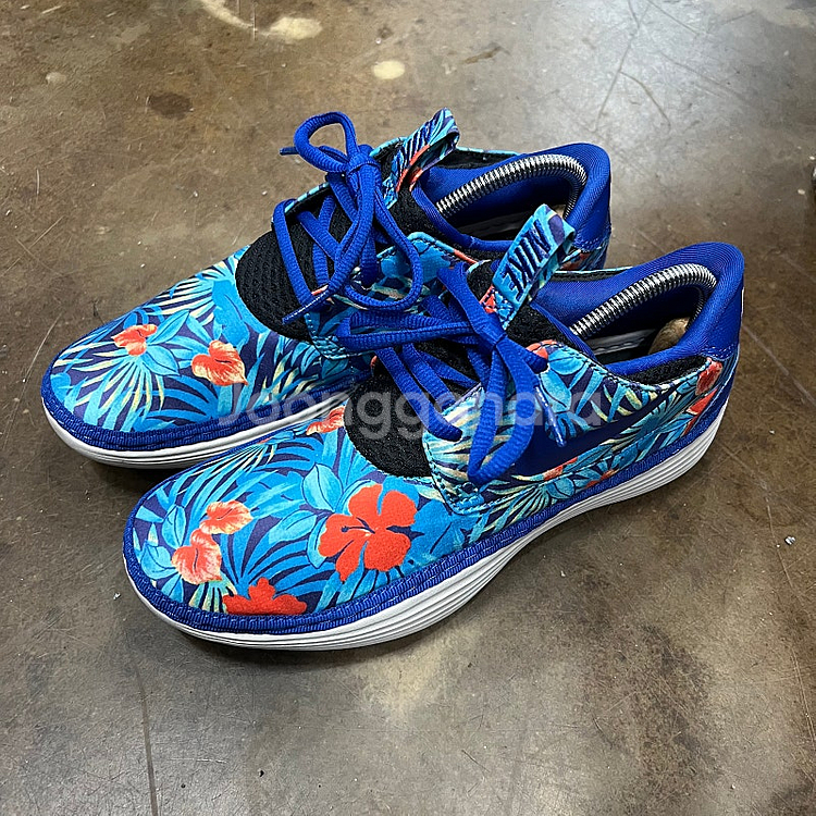 240) 나이키 런닝화 스니커즈 운동화--1