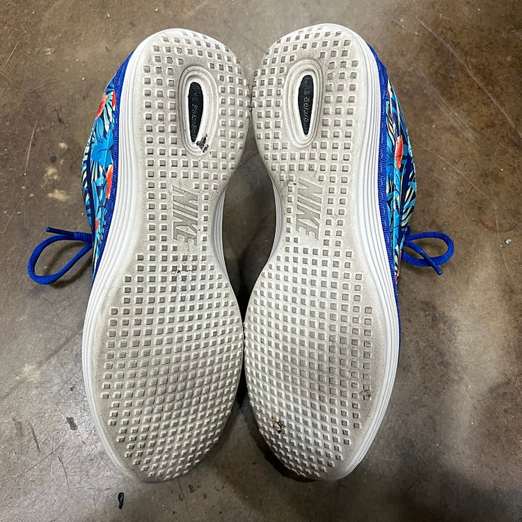 240) 나이키 런닝화 스니커즈 운동화 이미지