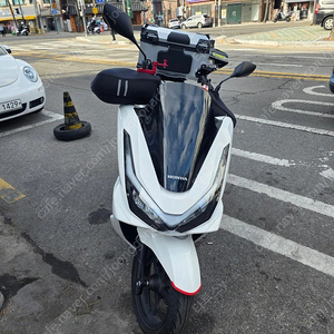 2025년식 pcx125 DX 팝니다