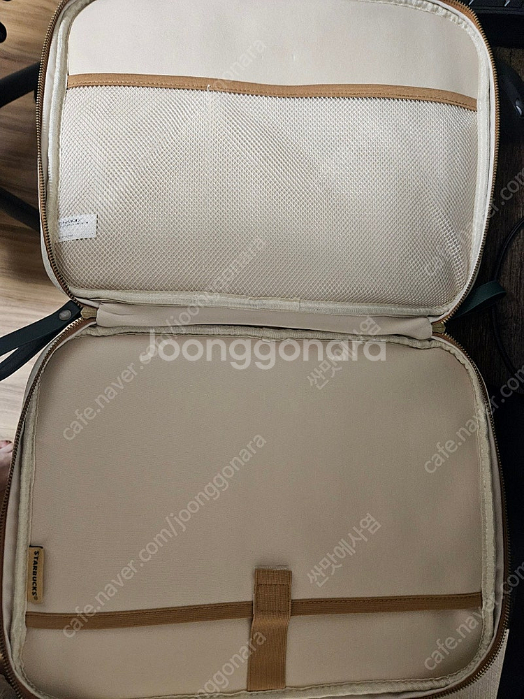 갤럭시북3 프로 16인치 + 거치대,스타벅스 파우치 팝...--2