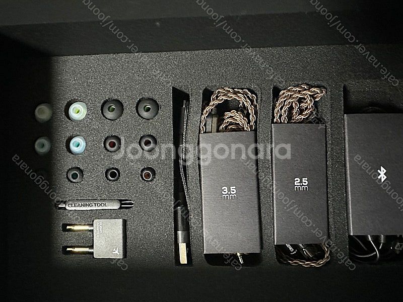 AKG N5005 신품급 판매합니다.--2