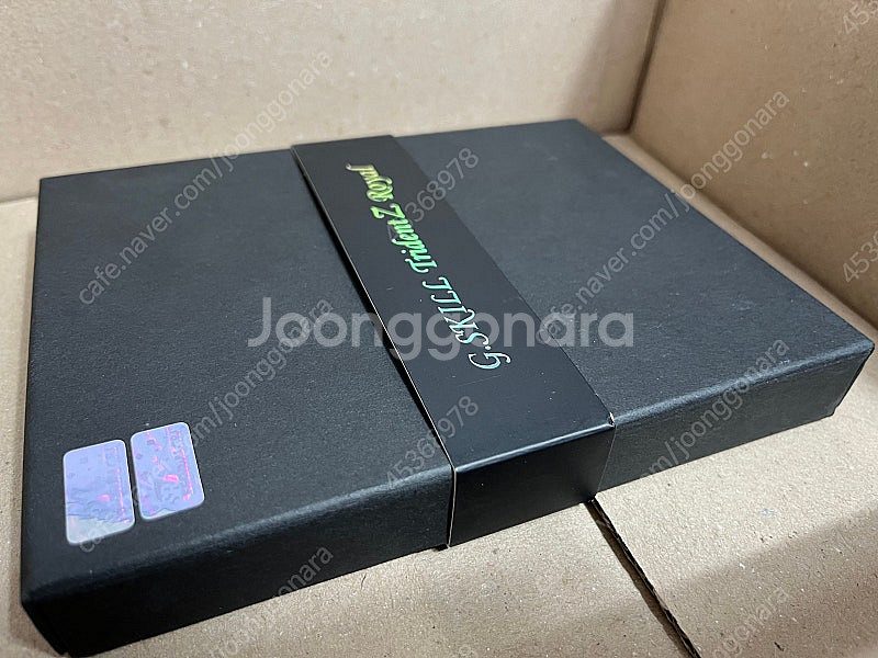지스킬 로얄 실버 ddr4 4000 cl17 1.35v...--0